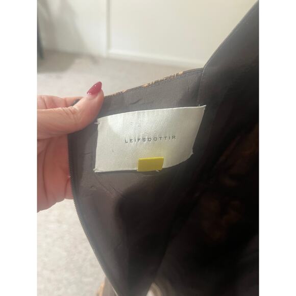 Anthropologie Leifsdottir Sleeveless Brown Dress Tan Print Design Zip Back SZ 4 - Picture 5 of 5